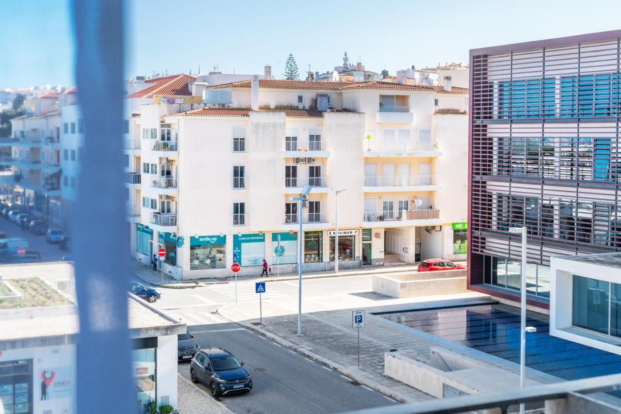 Modern Flat By Lagos Marina And Old Town Lagos Bagian luar foto