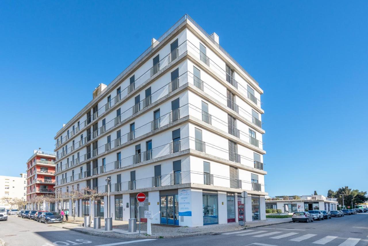 Modern Flat By Lagos Marina And Old Town Lagos Bagian luar foto